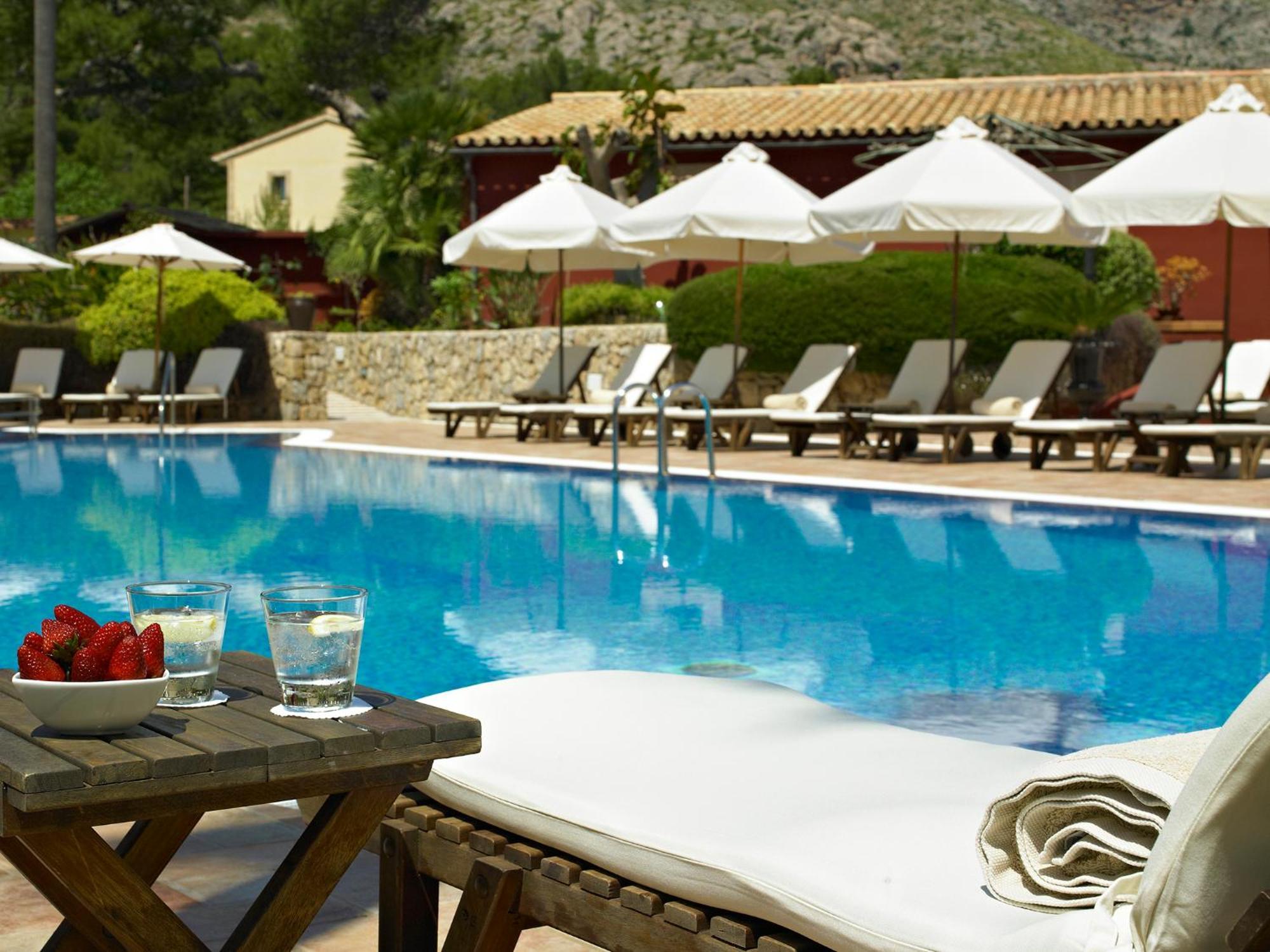 Hotel Cala Sant Vicenç - Adults Only Cala de Sant Vicenc Exterior foto